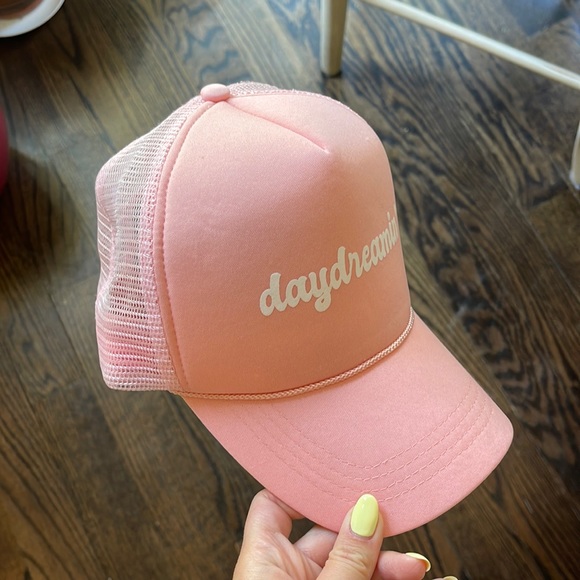 Pink trucker hat - Picture 2 of 5